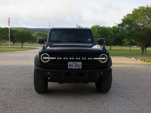 Used 2024 Ford Bronco Wildtrak AWD/4WD image 2