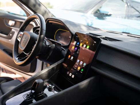 Used 2022 Polestar Polestar 2 w/ Performance Package image 15