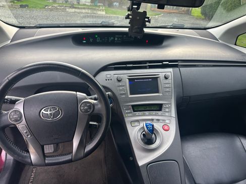 Used 2013 Toyota Prius Persona Series image 16