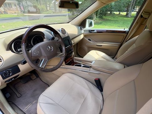 Used 2011 Mercedes-Benz ML 350 4MATIC image 14