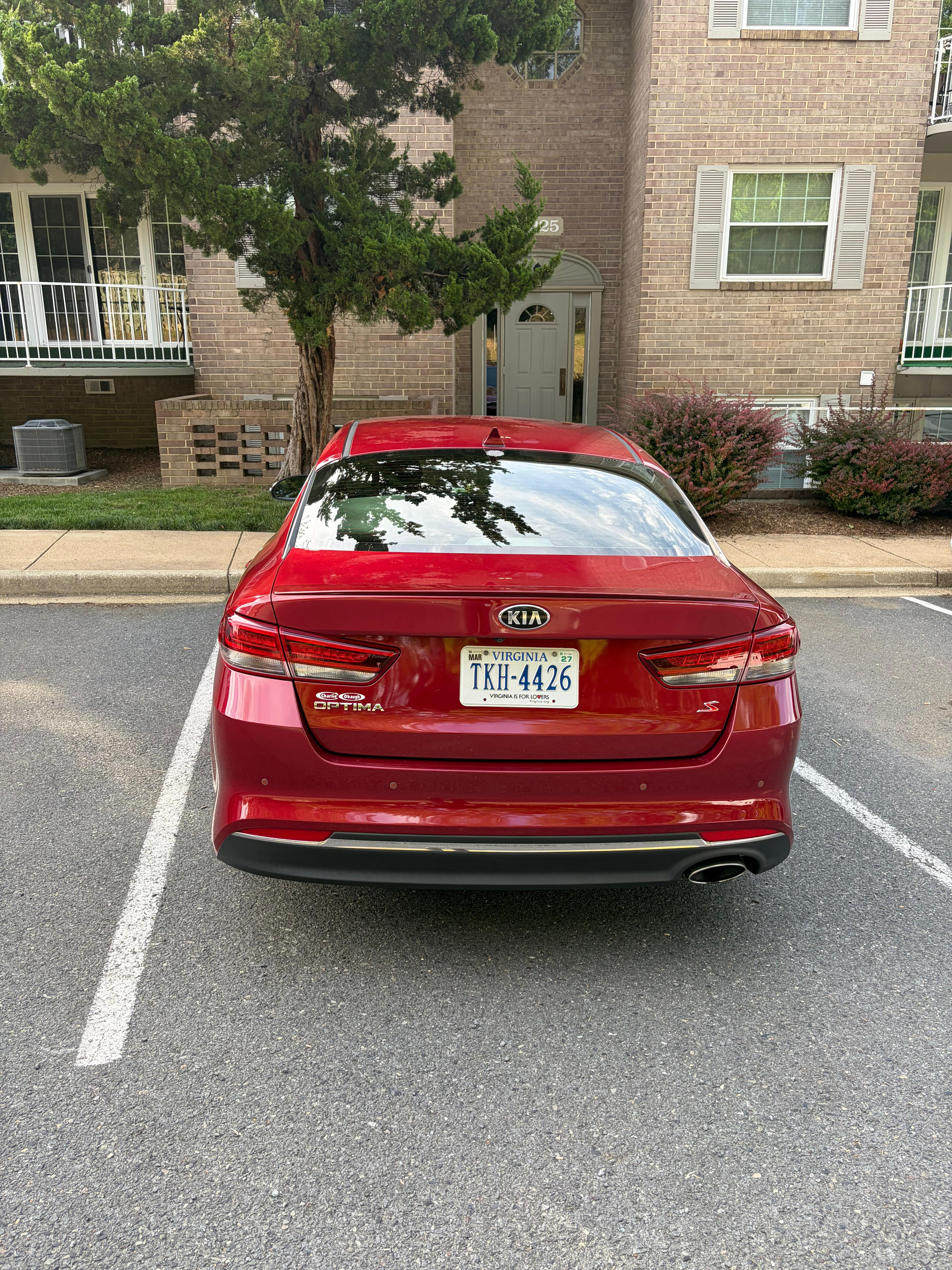 Used 2018 Kia Optima S FWD image 4