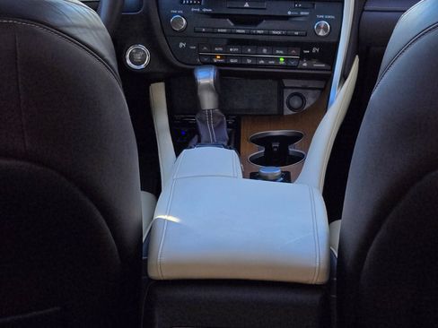 Used 2019 Lexus RX 350 AWD w/ Navigation Package image 9