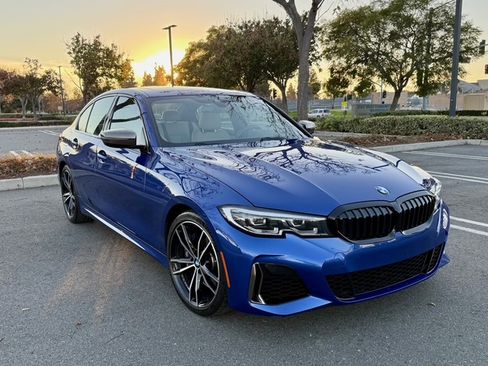 Used 2020 BMW M340i w/ Premium Package image 2