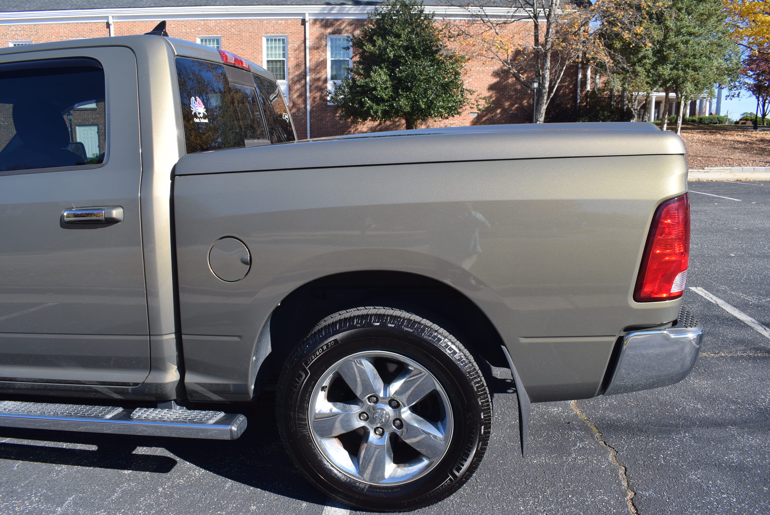 Used 2015 RAM 1500 Big Horn RWD image 11