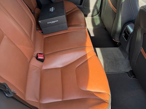 Used 2017 Volvo S60 T5 Inscription image 14