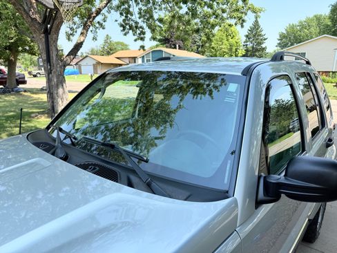 Used 2005 Jeep Liberty Limited AWD/4WD image 11