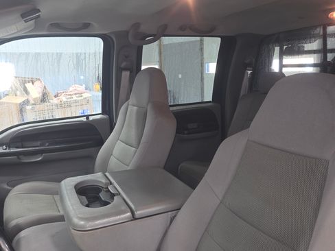 Used 2006 Ford F250 XLT image 19