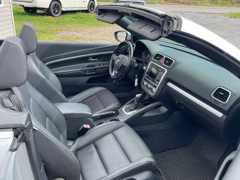 Used 2013 Volkswagen Eos image 14