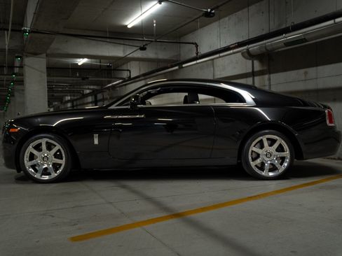 Used 2015 Rolls-Royce Wraith image 4