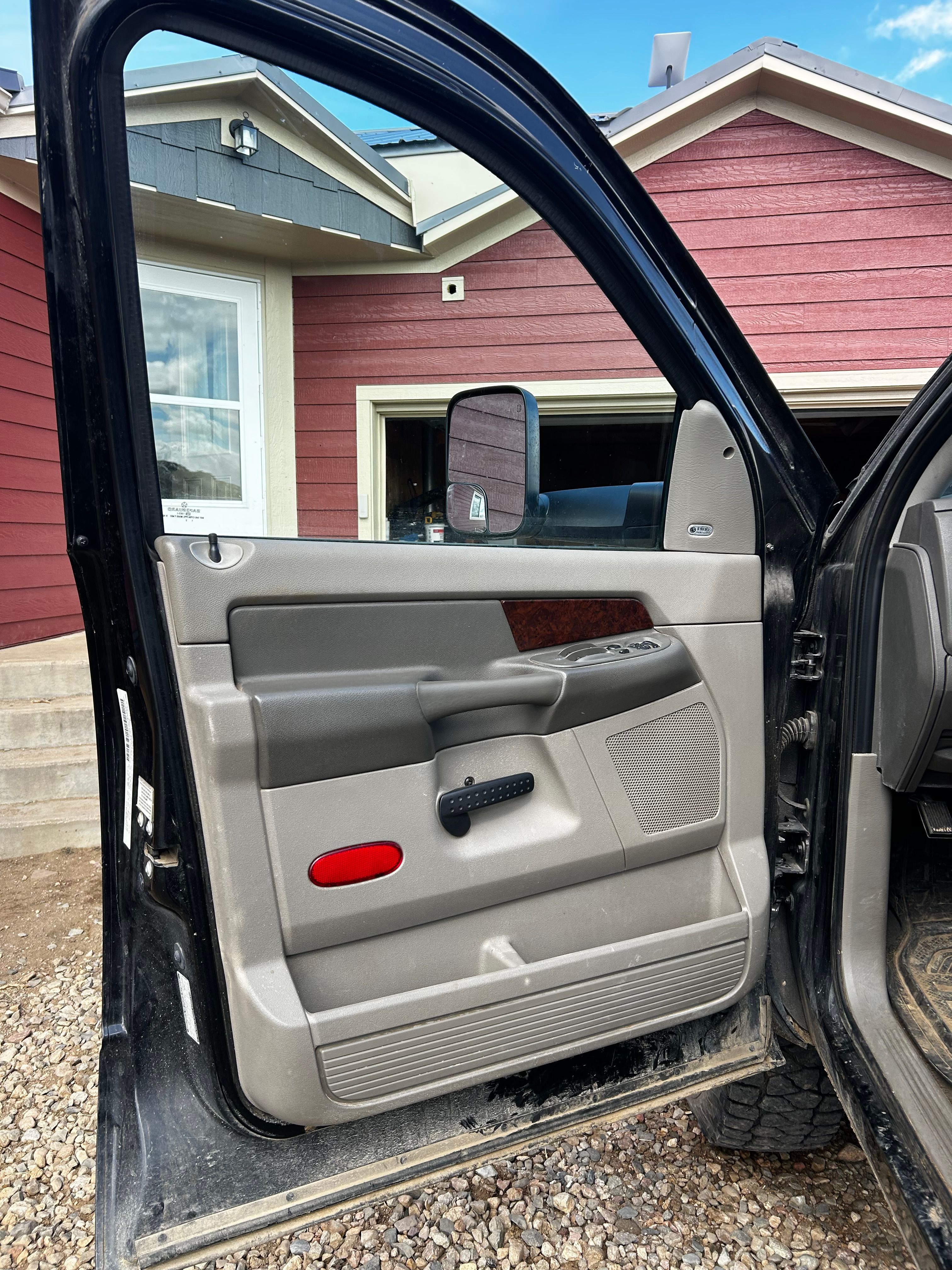 Used 2009 Dodge Ram 3500 Truck Laramie AWD/4WD image 8