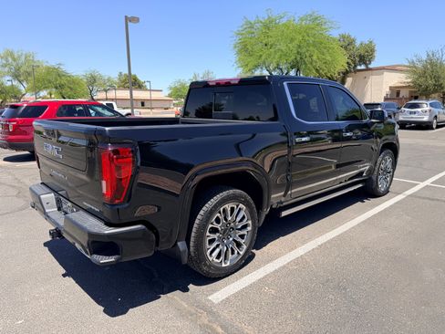 Used 2025 GMC Sierra 1500 Denali Ultimate AWD/4WD image 6