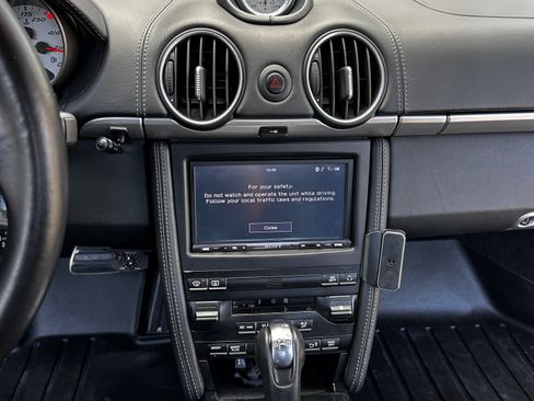 Used 2009 Porsche Cayman S image 13