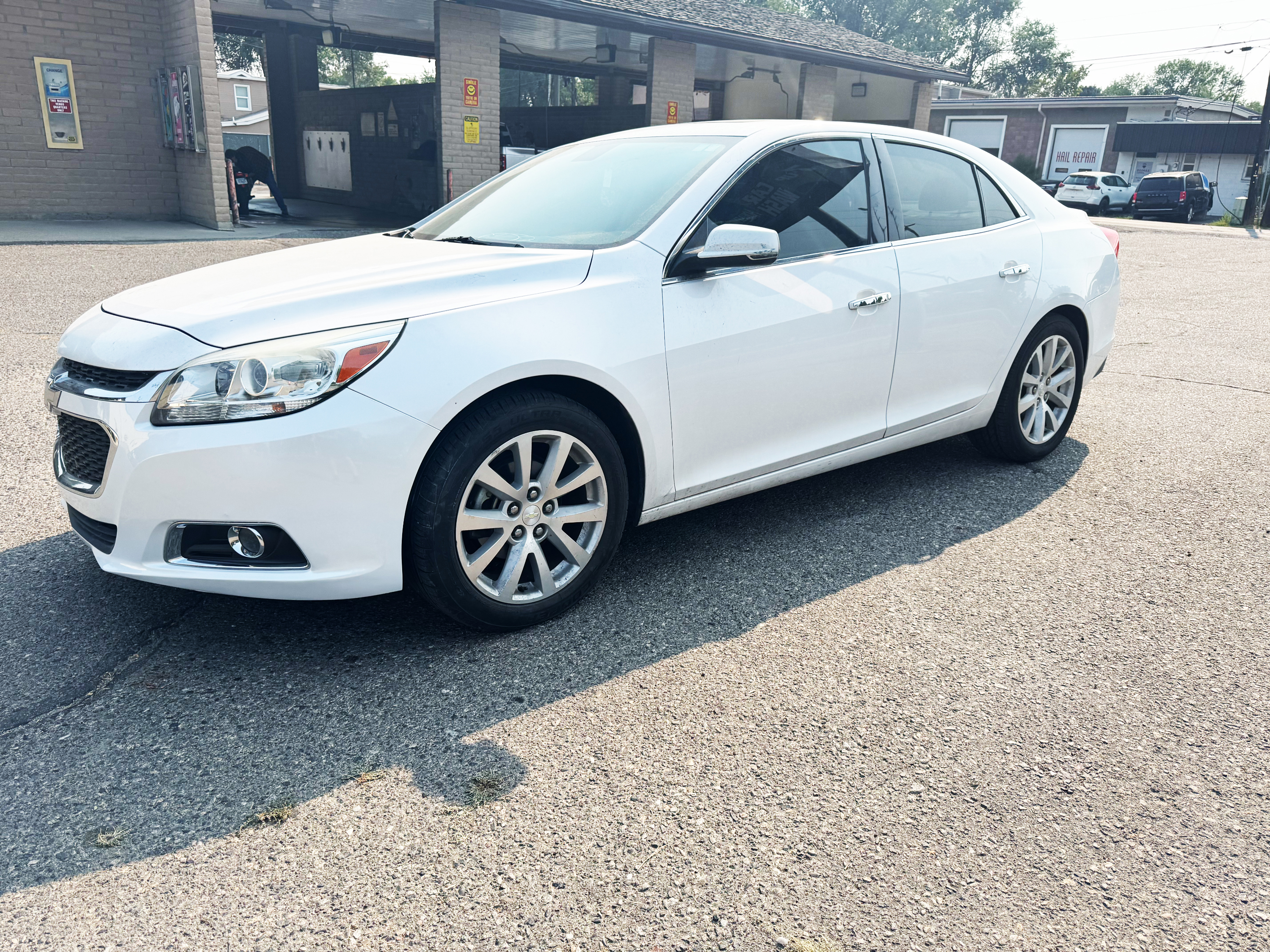 Used 2015 Chevrolet Malibu LTZ FWD image 2