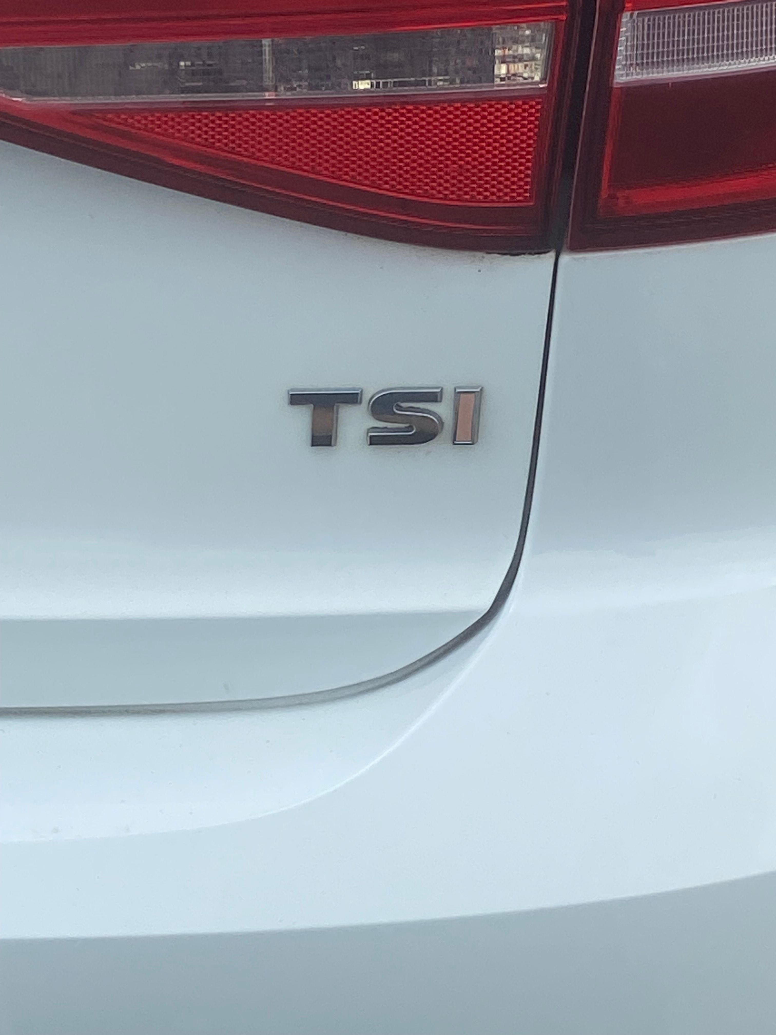 Used 2015 Volkswagen Jetta Sport FWD image 6