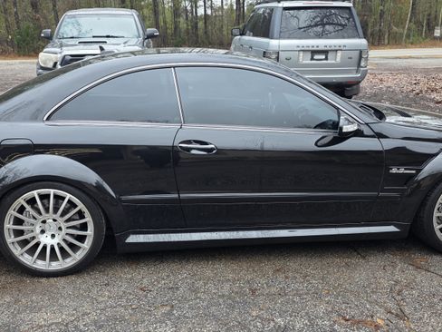 Used 2008 Mercedes-Benz CLK 63 AMG Black Series image 2