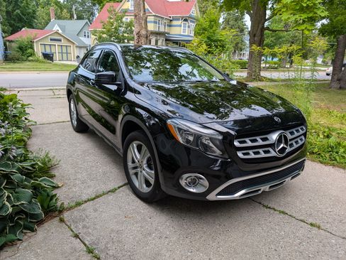 Used 2019 Mercedes-Benz GLA 250 4MATIC image 12