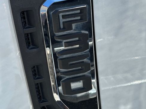 Used 2023 Ford F350 Lariat w/ Lariat Ultimate Package image 17