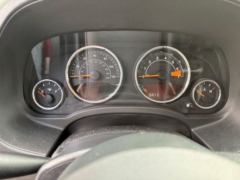 Used 2016 Jeep Compass Latitude image 20