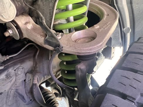 Used 2011 Toyota FJ Cruiser 4WD image 12