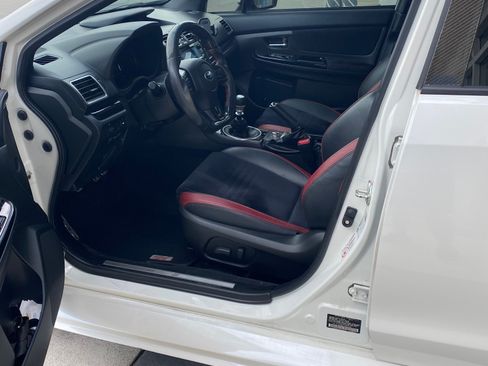 Used 2018 Subaru WRX STI image 11