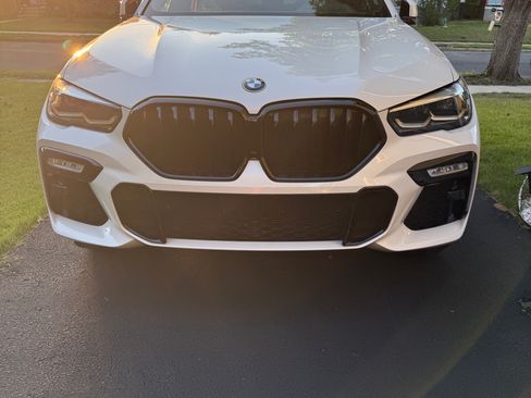 Used 2020 BMW X6 xDrive40i w/ M Sport Package AWD/4WD image 1