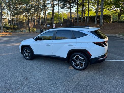 Used 2023 Hyundai Tucson SEL w/ Convenience Package image 2