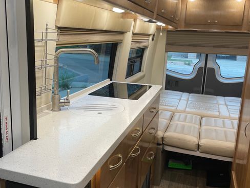 Used 2018 Mercedes-Benz Sprinter 3500 w/ Active Safety Plus Package image 20