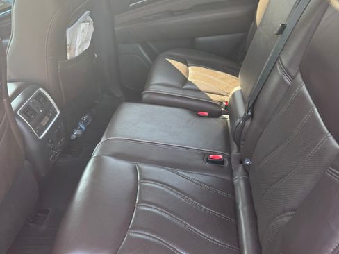 Used 2014 INFINITI QX60 Luxe w/ Deluxe Touring Package AWD/4WD image 4