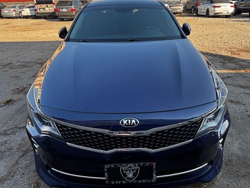 Used 2017 Kia Optima SX FWD image 2