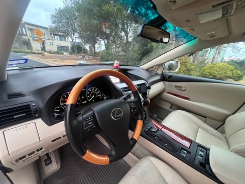 Used 2012 Lexus RX 350 AWD w/ Premium Pkg image 4