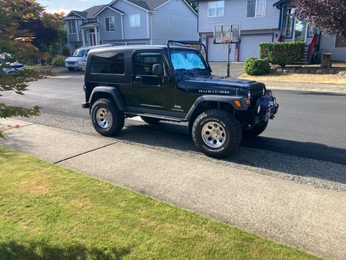 Used 2006 Jeep Wrangler Unlimited Rubicon AWD/4WD image 2