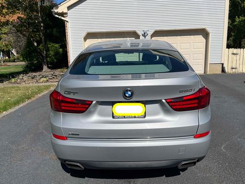 Used 2015 BMW 550i Gran Turismo xDrive image 5