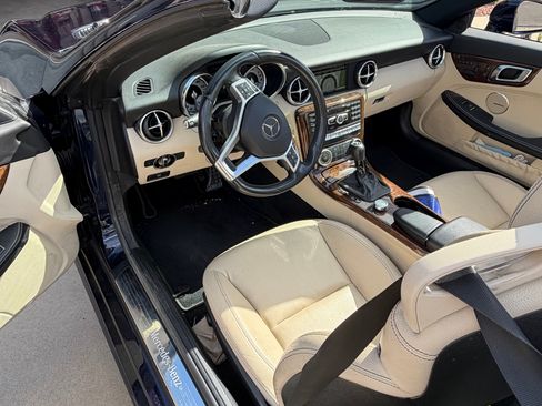 Used 2015 Mercedes-Benz SLK 250 SLK 250 Roadster 2D image 9