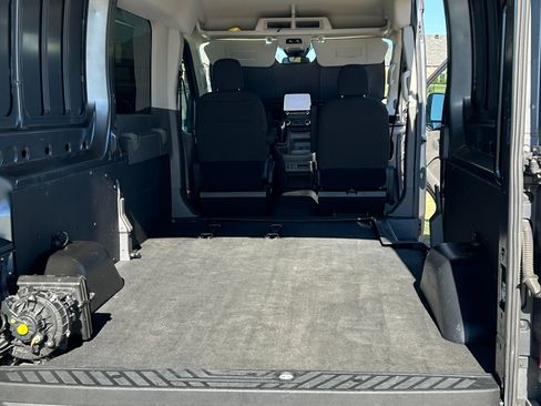 Used 2021 Ford Transit 350 Medium Roof image 16