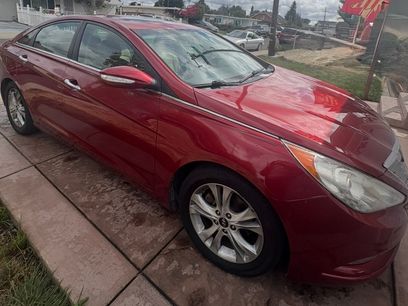 Used 2011 Hyundai Sonata Limited w/ Navigation Pkg 5