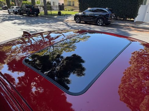 Used 2017 BMW X4 xDrive28i image 11