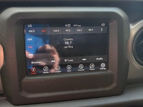 Used 2019 Jeep Wrangler Unlimited Sport S AWD/4WD image 10