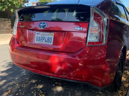 Used 2015 Toyota Prius Four image 6