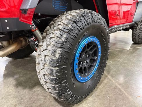 Used 2022 Jeep Wrangler Unlimited Rubicon 4xe w/ Cold Weather Group AWD/4WD image 12