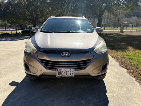Used 2012 Hyundai Tucson GLS image 1