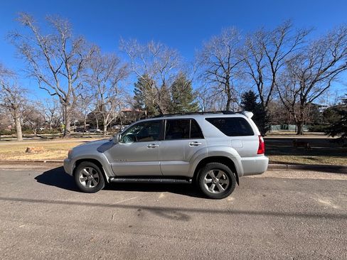 Used 2008 Toyota 4Runner Limited image 6