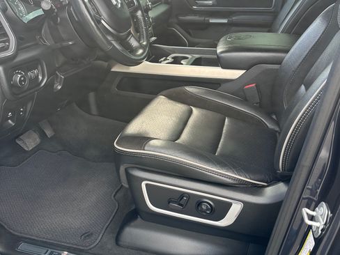Used 2020 RAM 1500 Laramie image 8