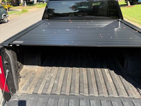 Used 2022 Chevrolet Silverado 1500 RST w/ Safety Package AWD/4WD image 14