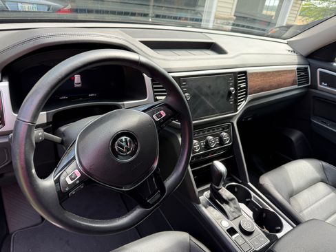 Used 2019 Volkswagen Atlas SEL Premium AWD/4WD image 11