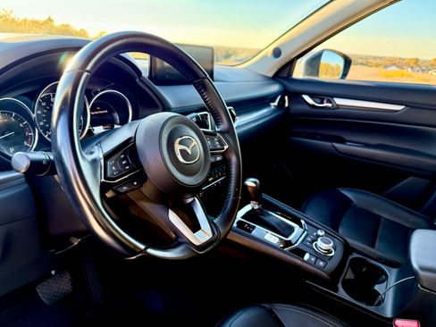 Used 2021 MAZDA CX-5 Touring w/ Touring Preferred SV Package image 14