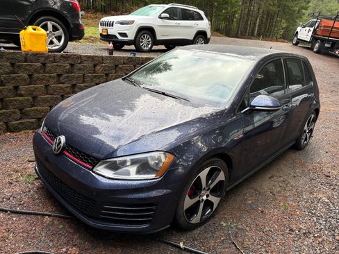 Used 2017 Volkswagen GTI S image 1
