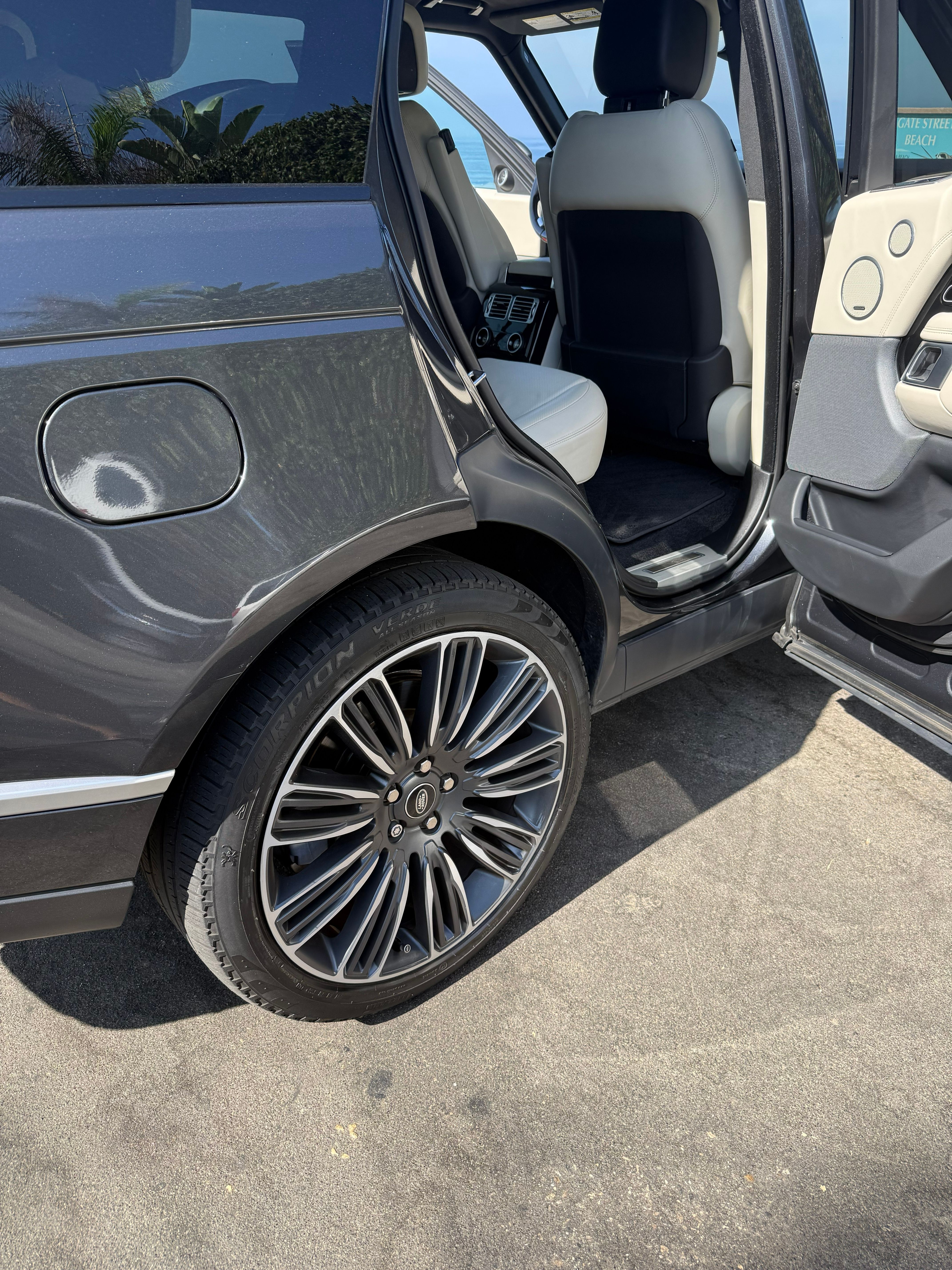 Used 2022 Land Rover Range Rover Westminster Edition AWD/4WD image 12