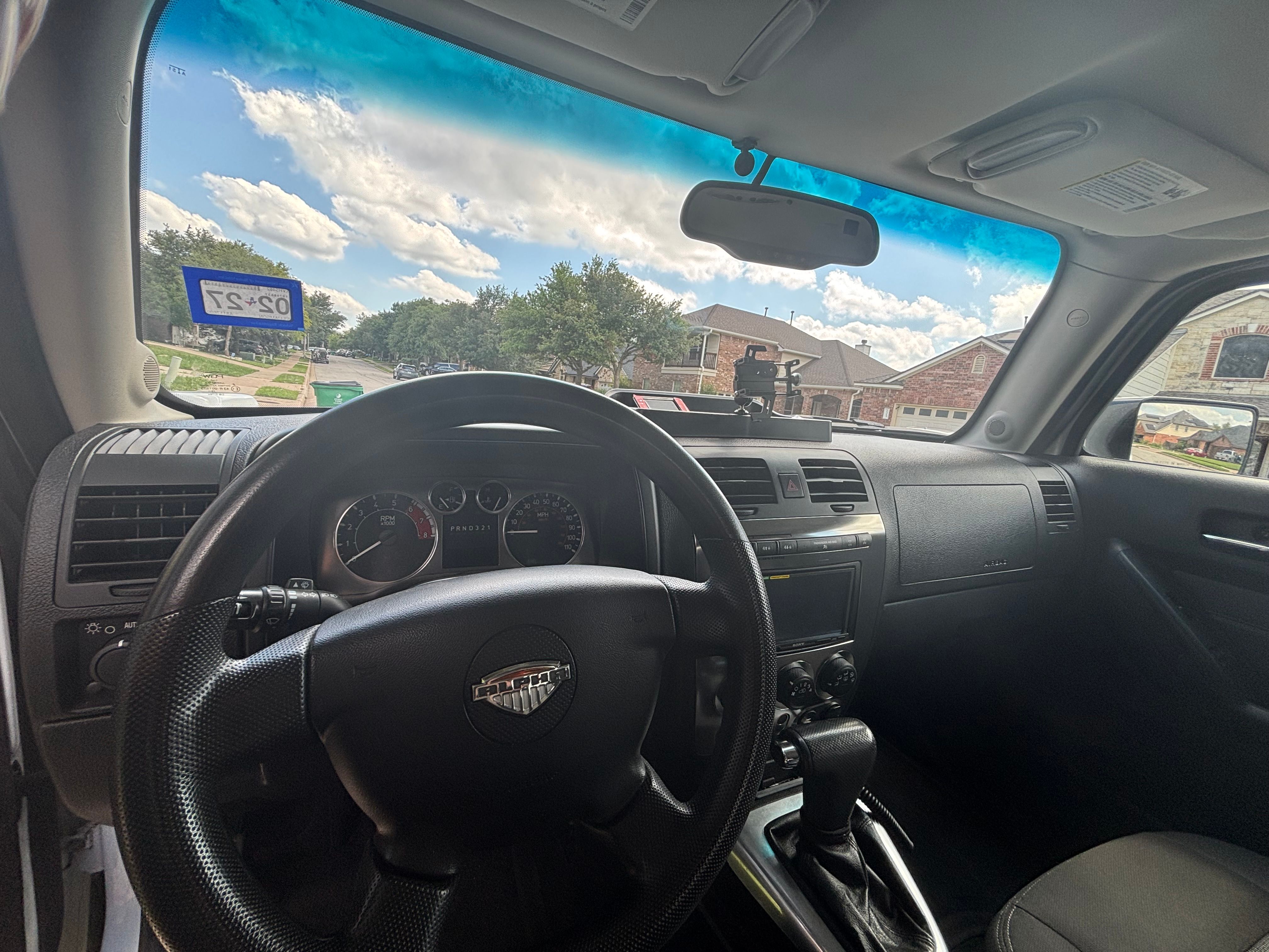 Used 2010 HUMMER H3T Alpha AWD/4WD image 10