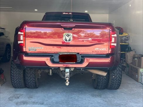 Used 2021 RAM 3500 Laramie AWD/4WD image 5