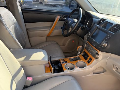 Used 2008 Toyota Highlander Limited image 14